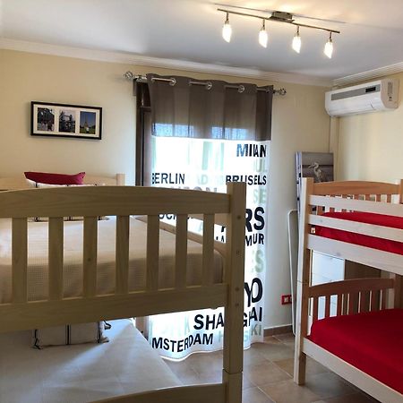 Apartamento Urbanizacion De Lujo En Primera Linea De Playa إيسلا كانيلا المظهر الخارجي الصورة