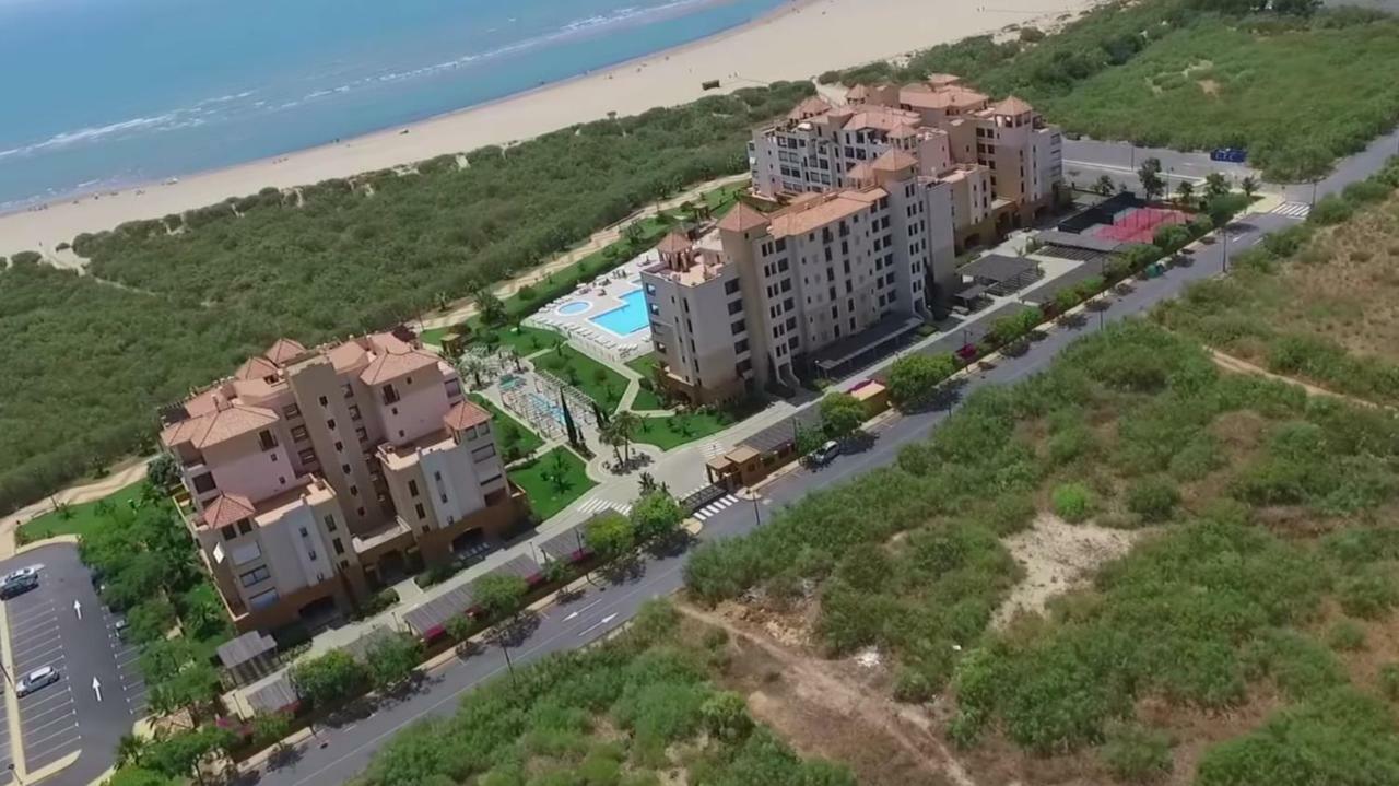 Apartamento Urbanizacion De Lujo En Primera Linea De Playa إيسلا كانيلا المظهر الخارجي الصورة